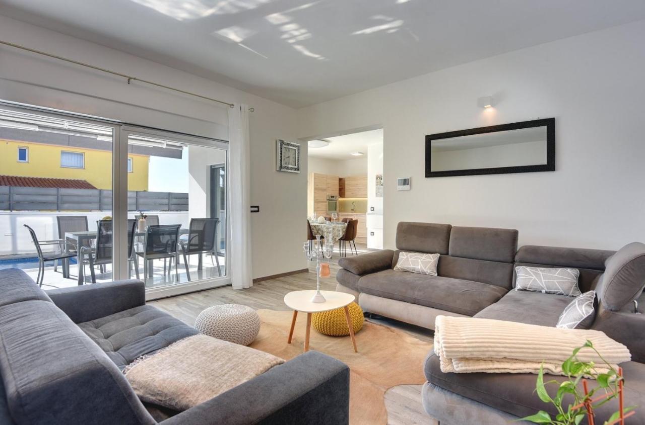 Villa Sunce PUY Eksteriør bilde